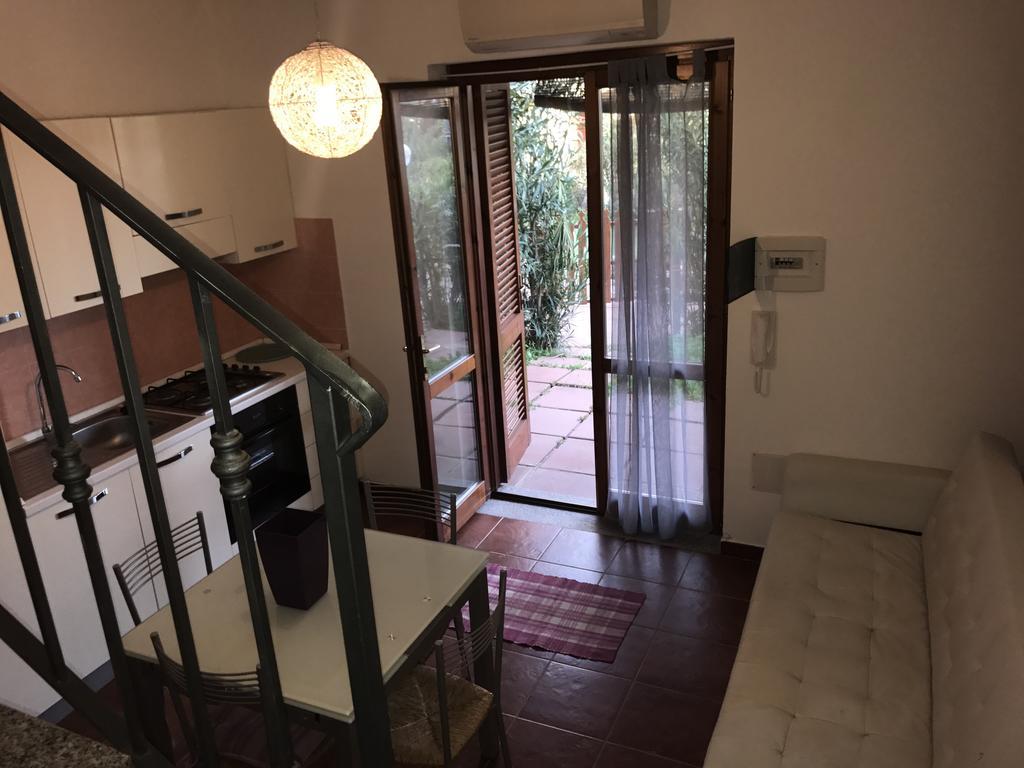Appartamento Gemma delle mimose Badesi Esterno foto